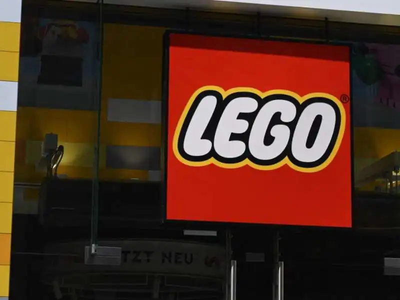 LEGO 