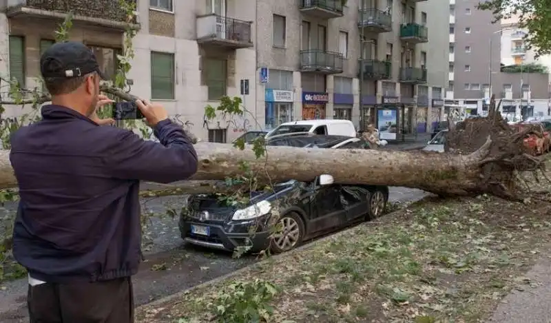 maltempo a milano 5