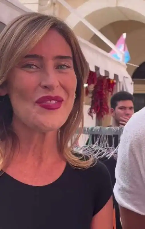 maria elena boschi alla fiera del peperoncino di rieti 6