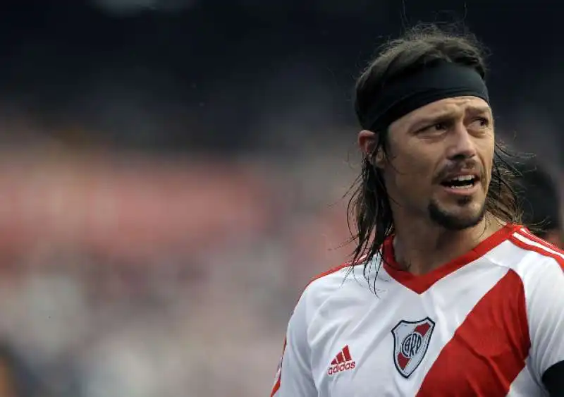 matias almeyda 4