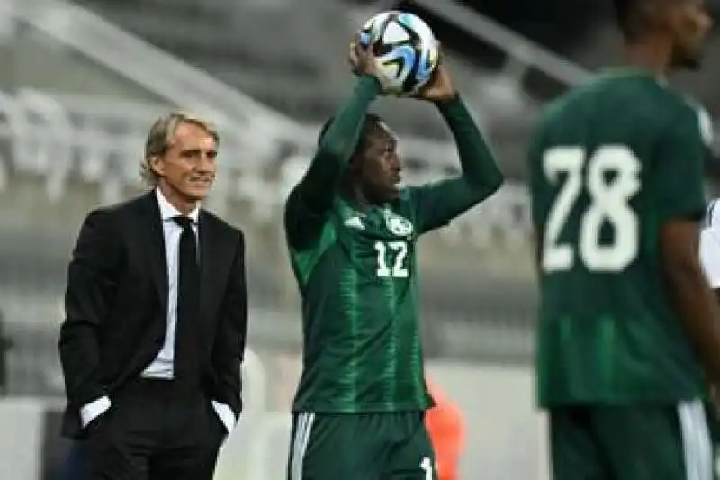 roberto mancini - arabia saudita-costarica 