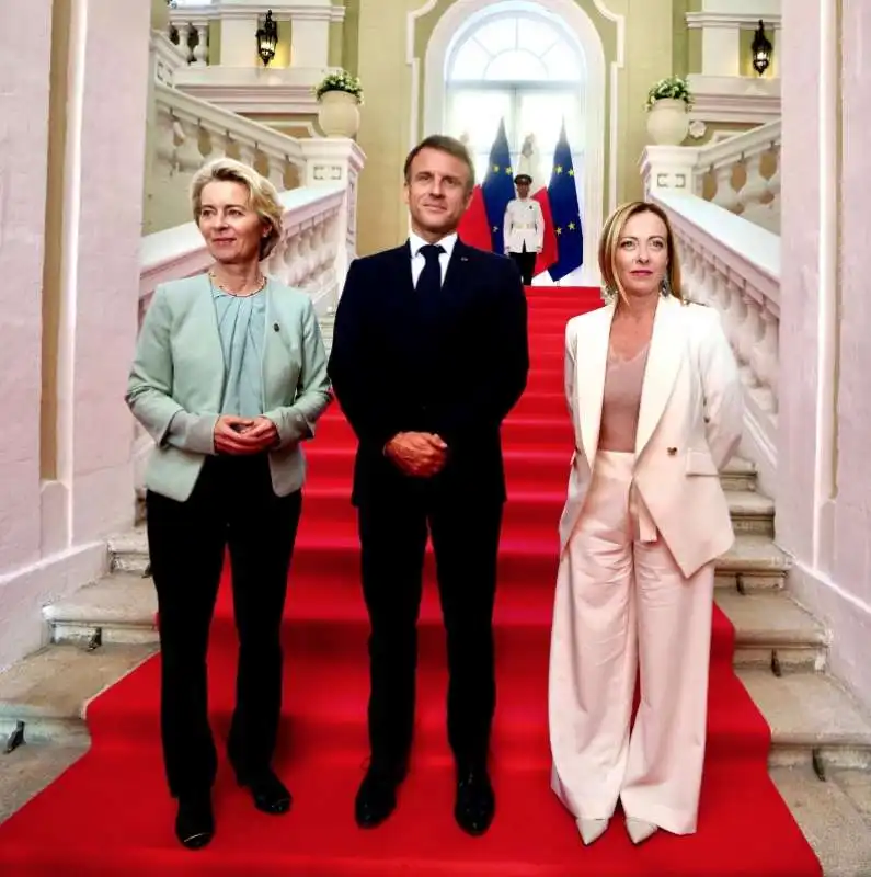 URSULA VON DER LEYEN - EMMANUEL MACRON - GIORGIA MELONI - SUMMIT EU MED 9 MALTA