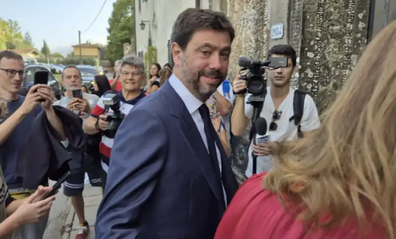 andrea agnelli al matrimonio di gigi buffon e ilaria d amico