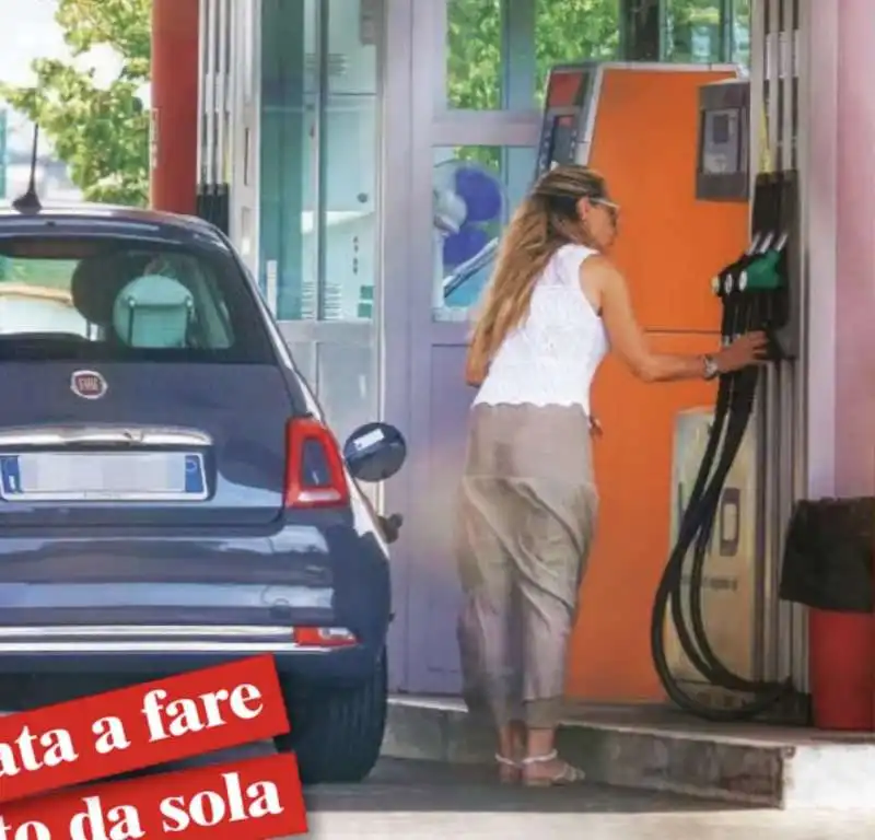 arianna meloni fa benzina   foto di chi   1