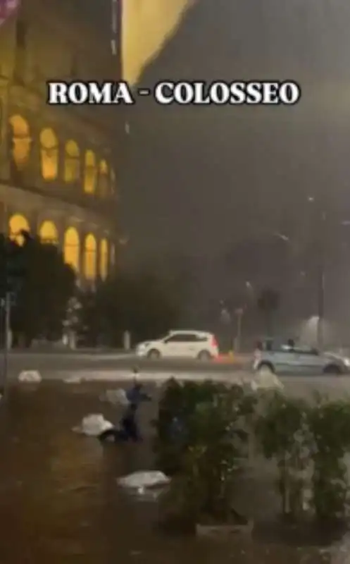 bomba d acqua a roma   10