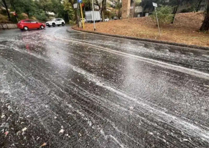 bomba d'acqua su roma   4