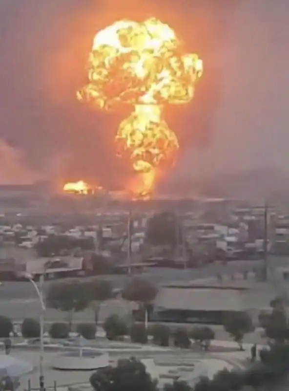 bombardamenti israeliani in libano