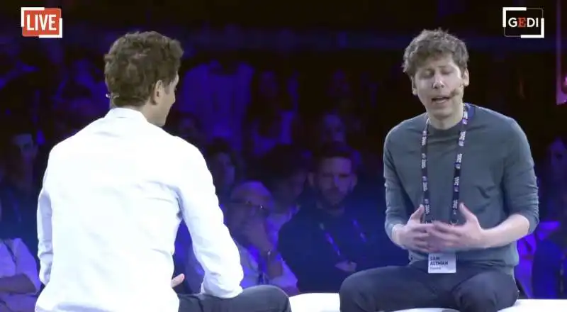 colloquio tra john elkann e sam altman all italian tech week di gedi   8