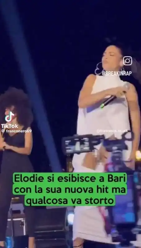 elodie in concerto a bari  3