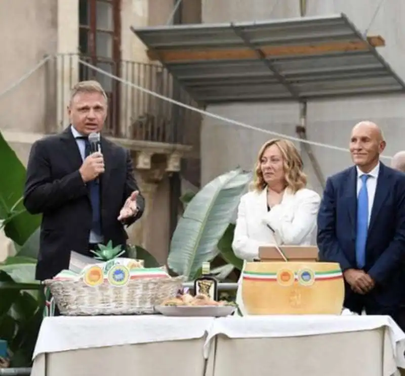 FRANCESCO LOLLOBRIGIDA E GIORGIA MELONI - G7 AGRICOLTURA ORTIGIA