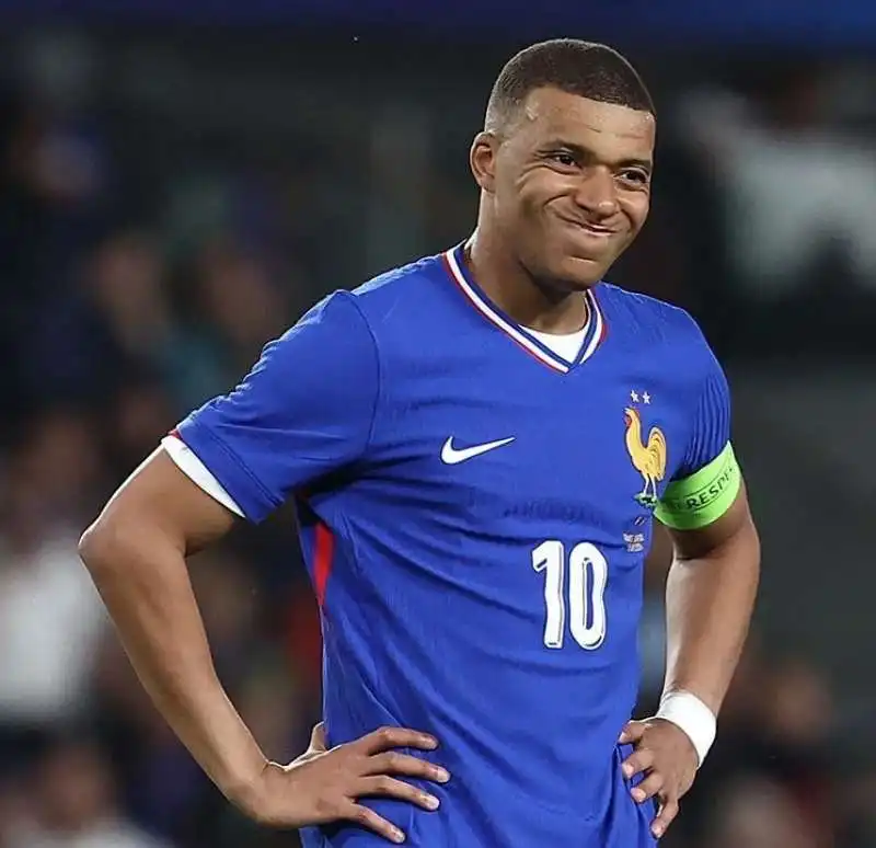 KYLIAN MBAPPE  