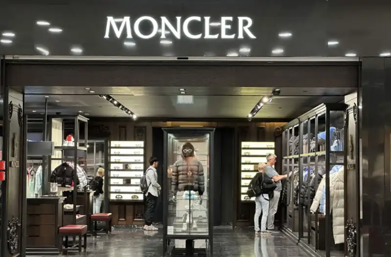 moncler  2