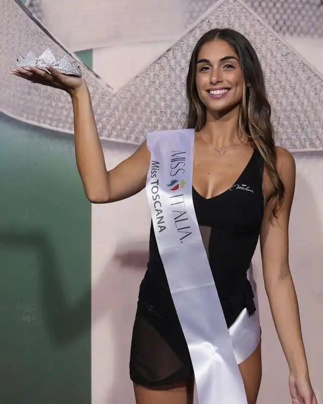 ofelia passaponti   miss italia 2024. 14