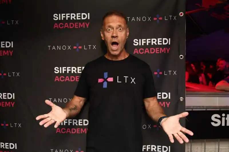 rocco siffredi bergamo sex   foto di francesca ricciardi   6