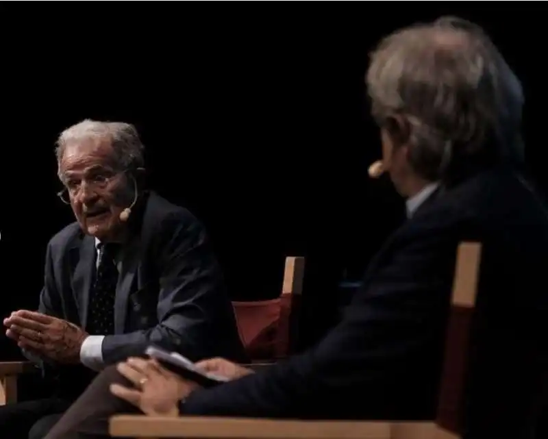 ROMANO PRODI OSPITE DI SCUOLA DI POLITICHE  