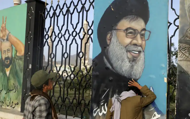 Sanaa - Yemen - ritratto di Hassan Nasrallah