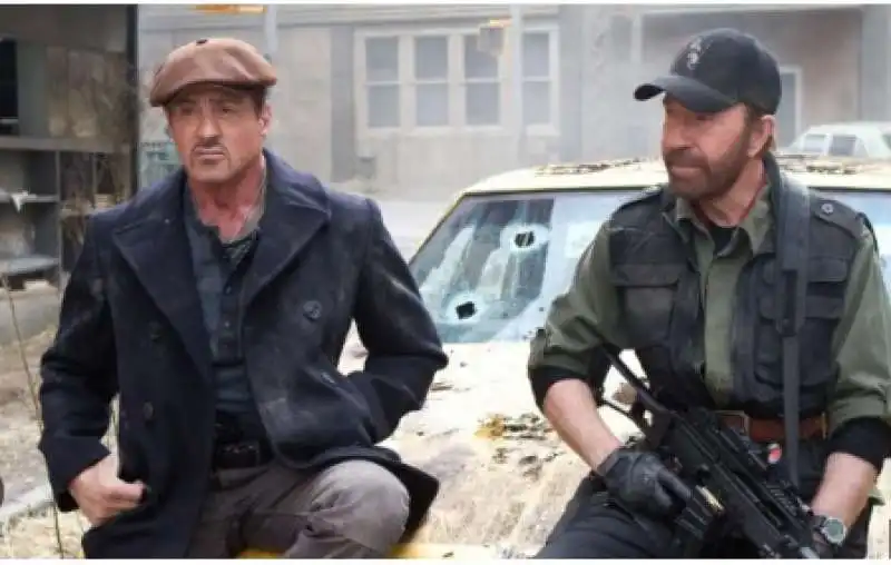 sylvester stallone chuck norris i mercenari 2