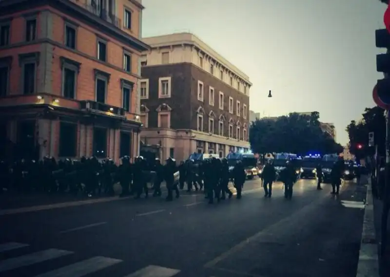 SCONTRI A ROMA MANIFESTAZIONE NOTAV 