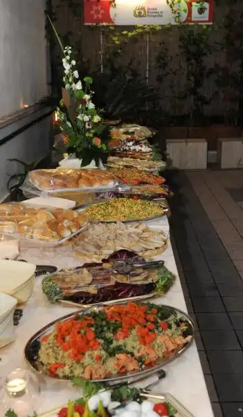 Buffet in attesa 