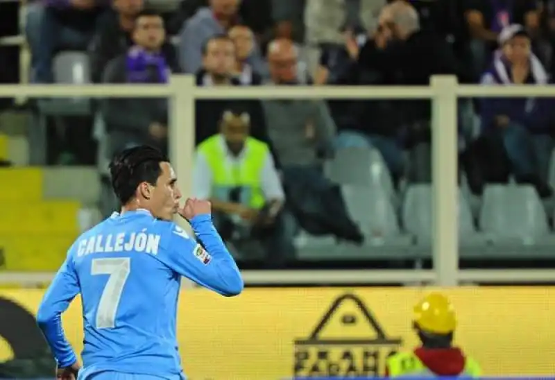 callejon festeggia alla totti 