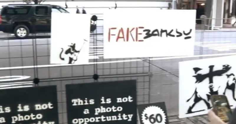 FINTO BANKSY VENDE PIU DEL VERO 