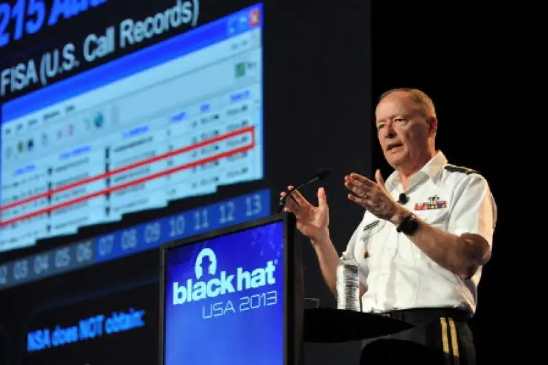 general keith alexander nsaB gen alexander black hat 