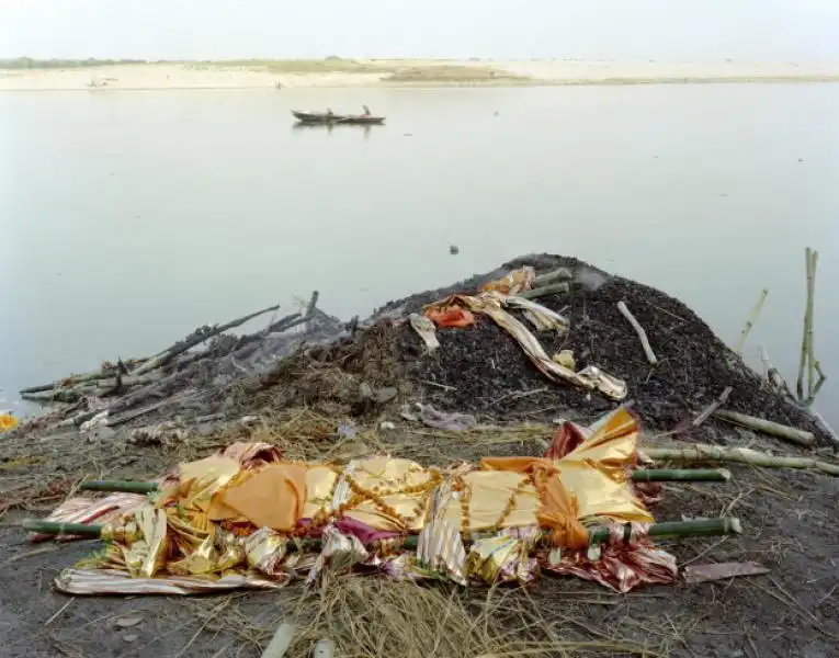 INDIA LA VITA E LA MORTE A VARANASI 