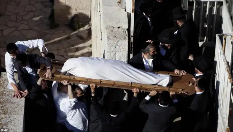 ISRAELE I FUNERALI DEL RABBINO OVADIA YOSEF 