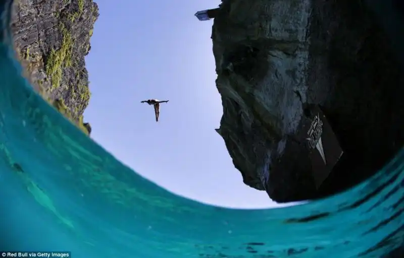 MONDIALE CLIFF DIVING 