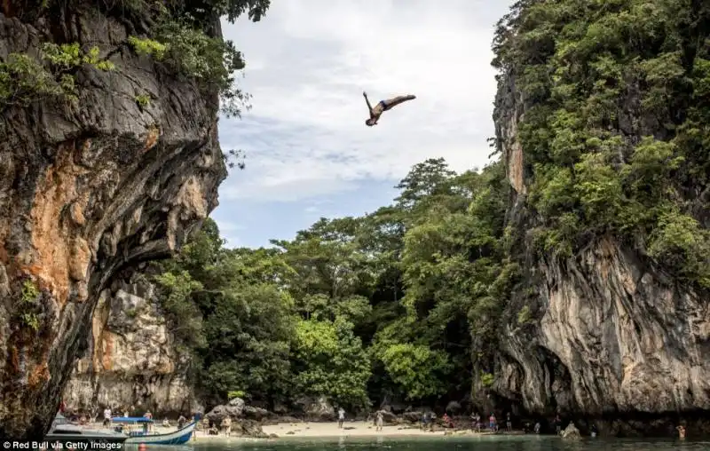 MONDIALE CLIFF DIVING 