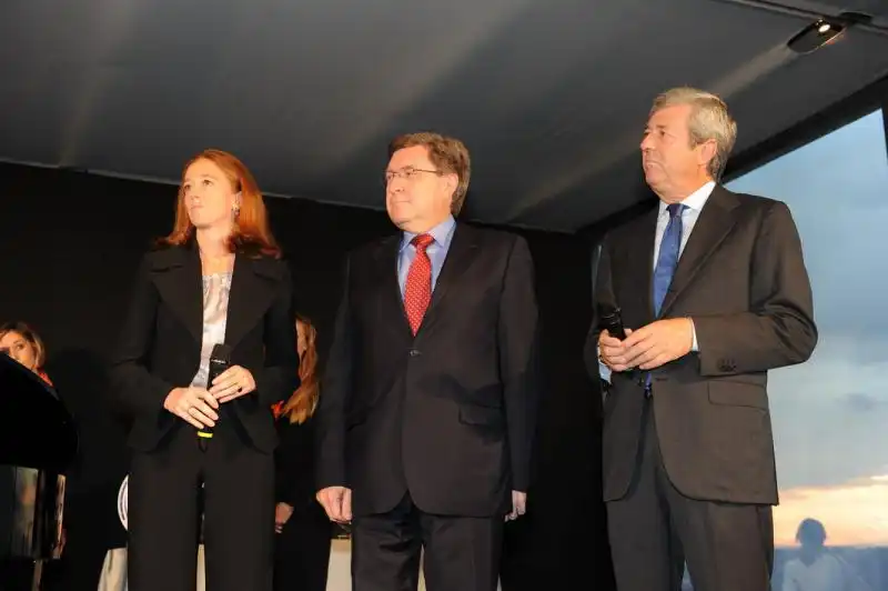 Nicoletta Alessi Enrico Giovannini e Michele Alessi 