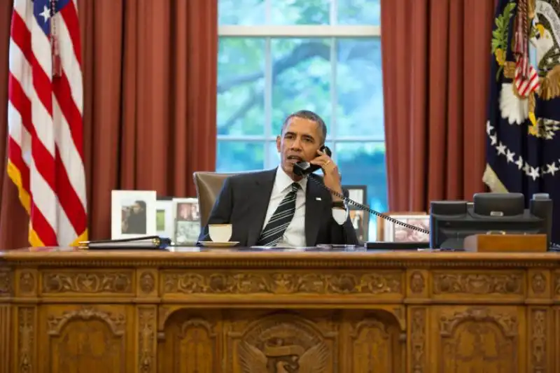 OBAMA A COLLOQUIO TELEFONICO CON ROUHANI 