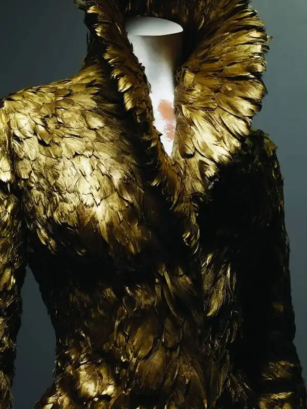 alexander mcqueen: savage beauty 5