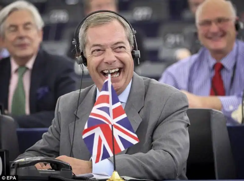 farage al parlamento europeo