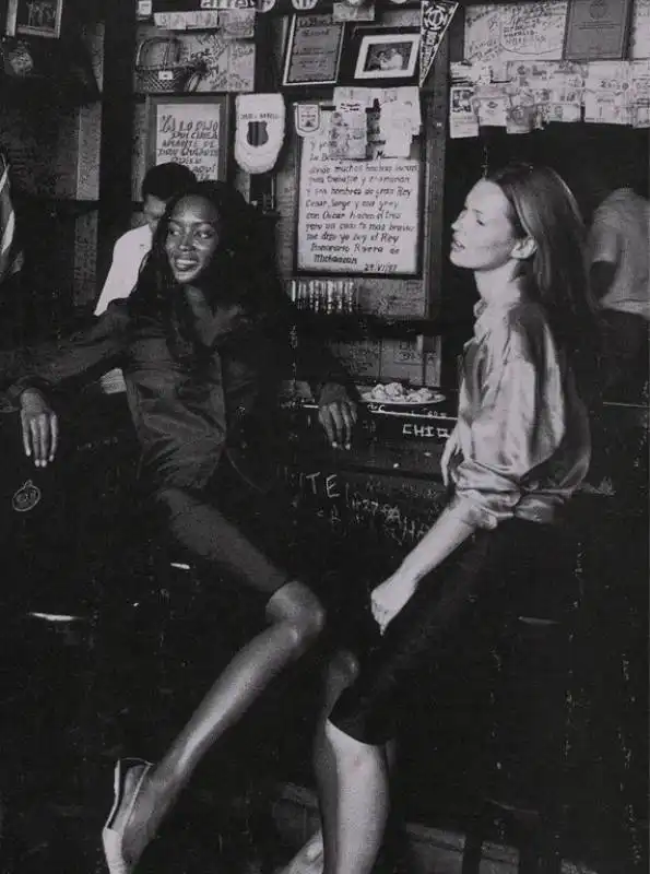 naomi campbell e kate moss 11