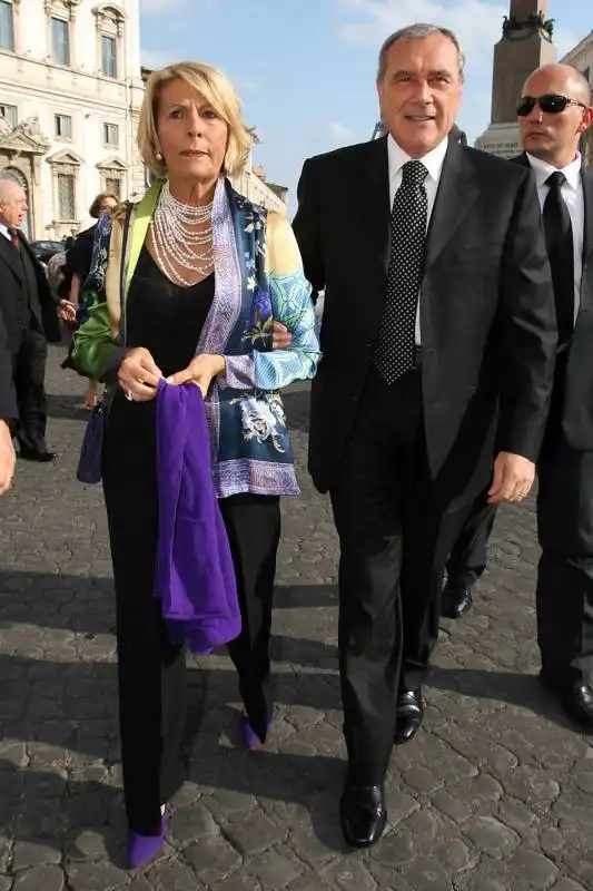 pietro grasso con la moglie maria al quirinale nel 2007