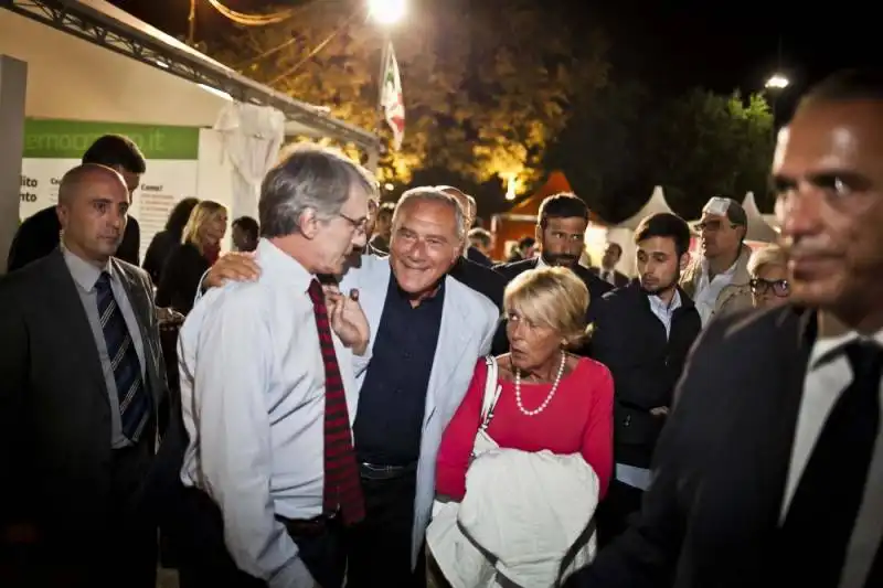 pietro grasso e moglie festa unita bologna 2014