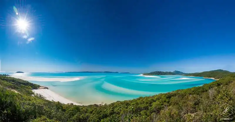 whiteheaven beach pano qld  880