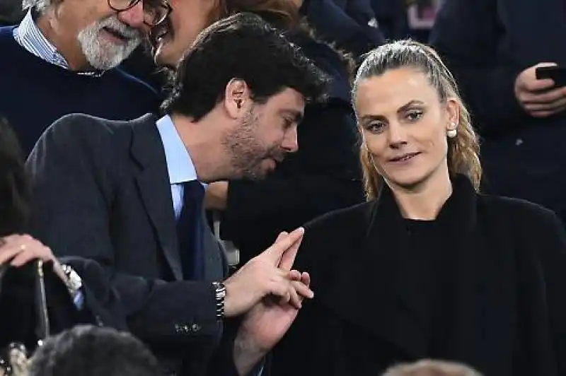 andrea agnelli e la moglie emma winter_