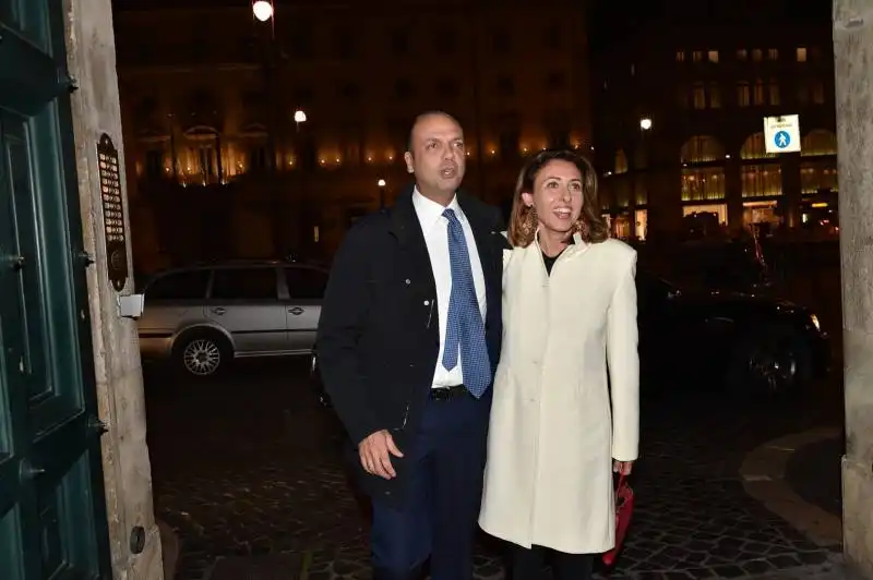 angelino alfano e la moglie