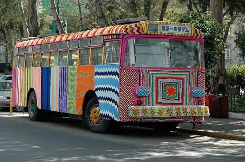 bus lavorato a maglia   citta del messico