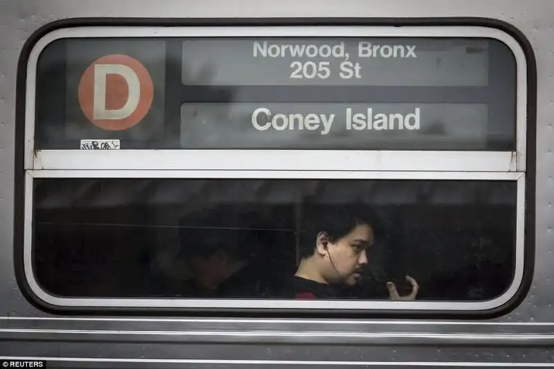 carlo allegri   facce della metropolitana di new york   7