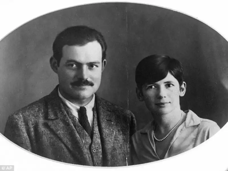 ernest hemingway e pauline pfeiffer il giorno del loro matrimonio   10 maggio 1927