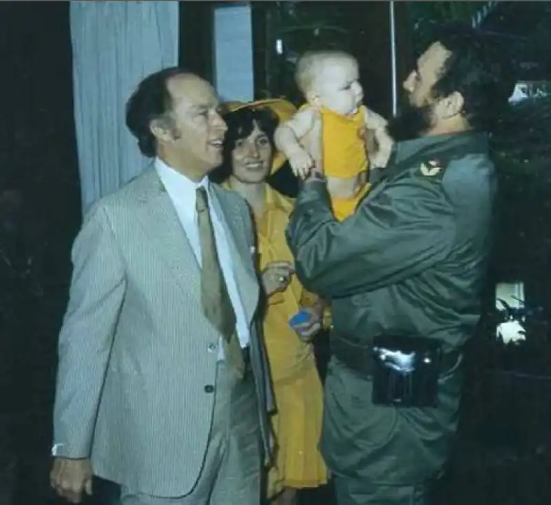 FIDEL CASTRO PIERRE TRUDEAU