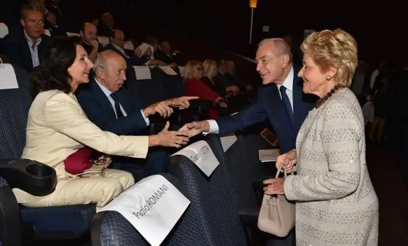 gianni e maddalena letta salutano donatella e lamberto dini