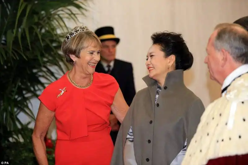 gilly yarrow ride con peng liyuan