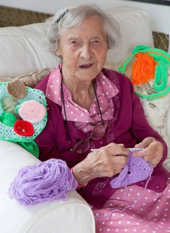 grace brett   104 anni