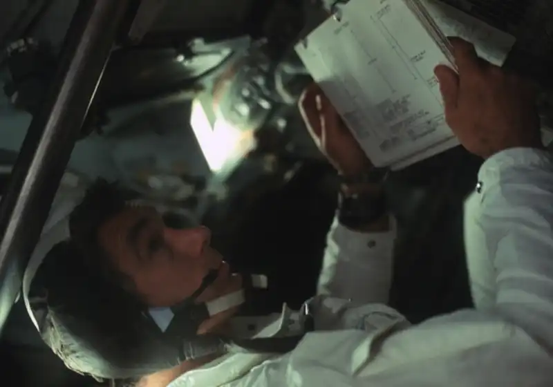 harrison schmitt su apollo 17