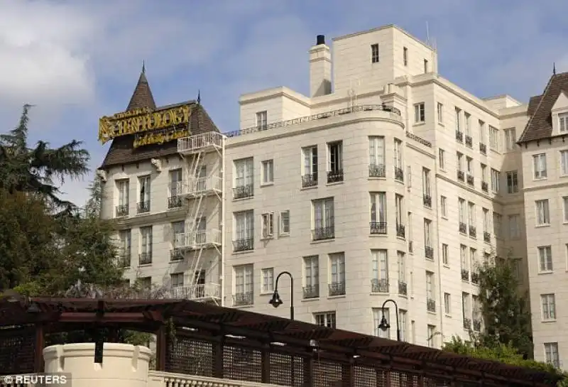 hollywood celebrity center di scientology