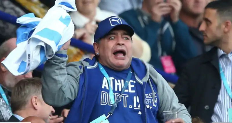 MARADONA AI MONDIALI DI RUGBY